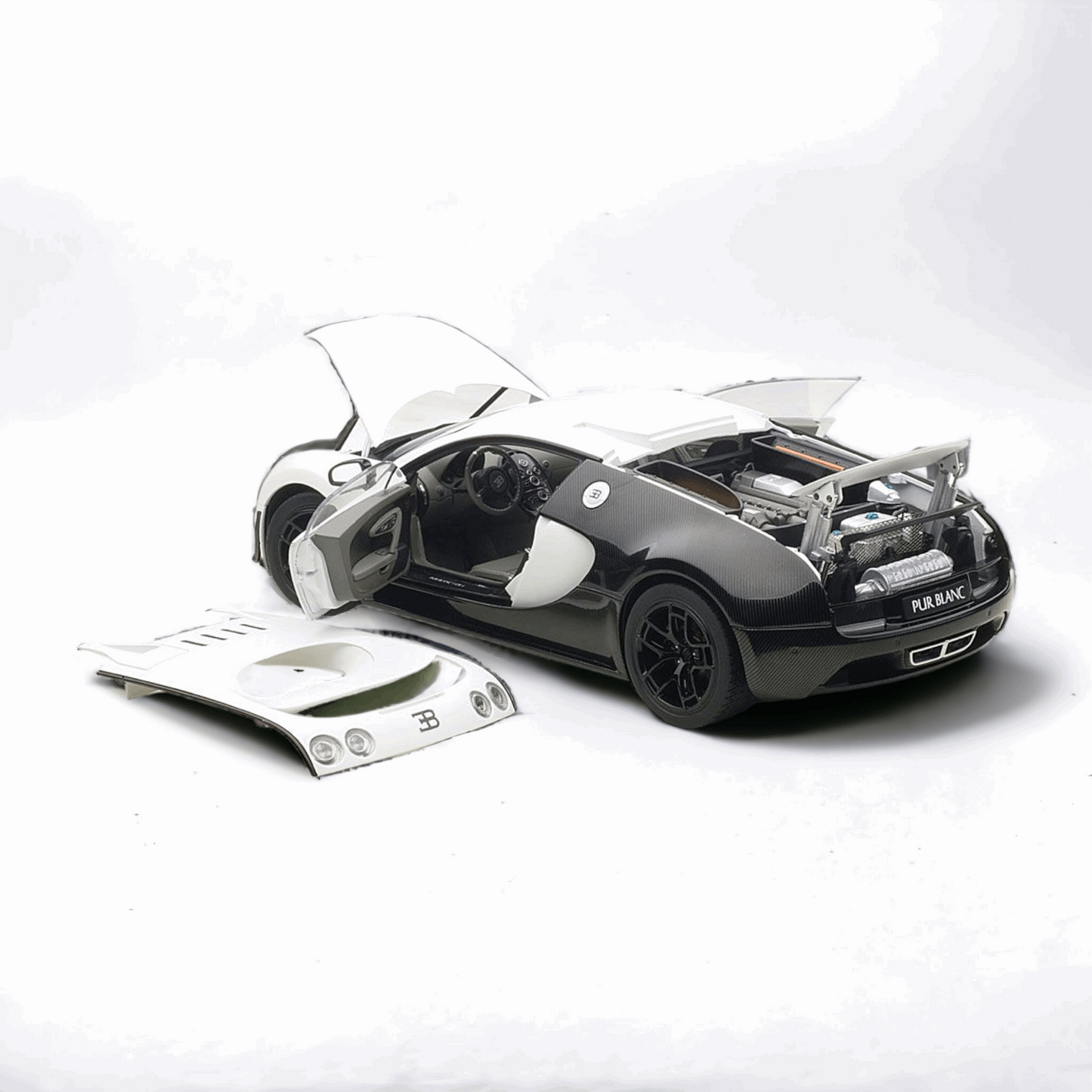 1/18 Bugatti Veyron Super Sport Pur Blank Edition White Autoart Scale Model Car|Sold in Dturman.com Dubai UAE.