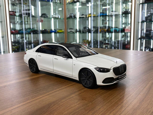 1/18 Diecast Metal Model – Mercedes-Maybach S 680 Night Series | Norev Dealer Edition | Full Opening | Opalite White