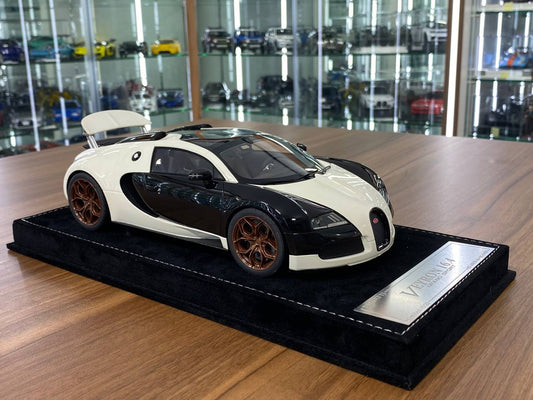 1:18 Resin H&H Bugatti Veyron Grand Sport 16.4 Black/White (Limited 20 pcs)