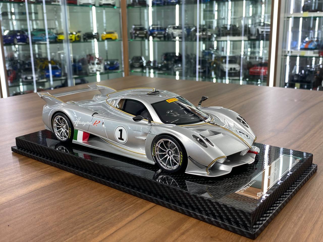 1:18 Pagani Huayra R #1 Silver – VIP Model Limited Edition (30