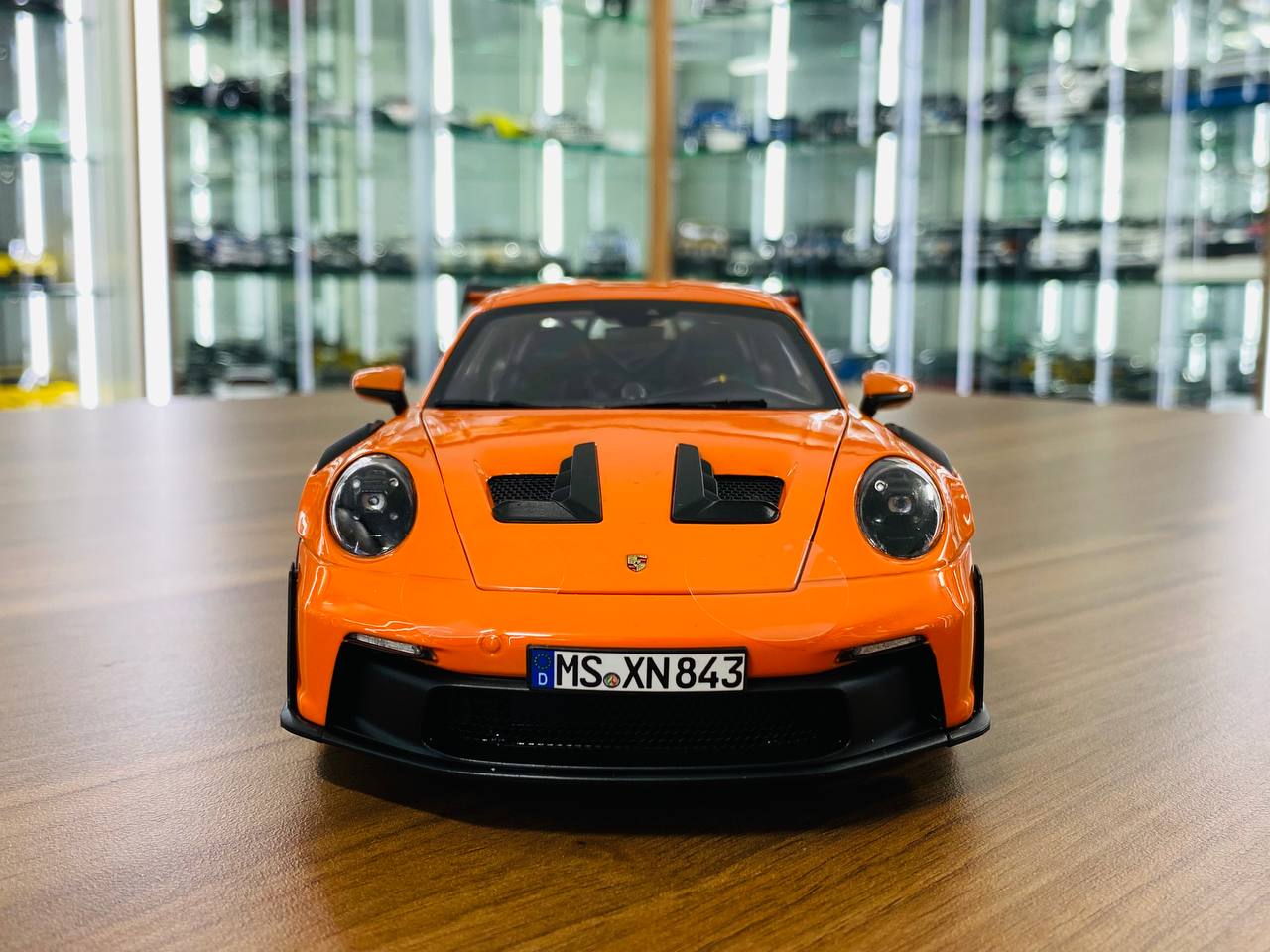1/18 Norev Porsche 911 GT3 RS (2022) - Gulf Orange