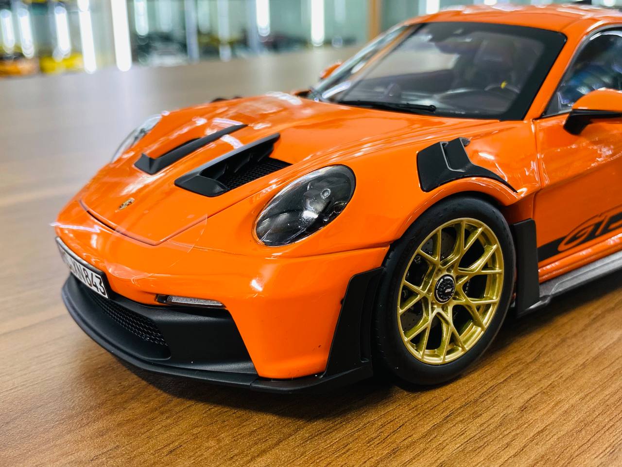 1/18 Norev Porsche 911 GT3 RS (2022) - Gulf Orange