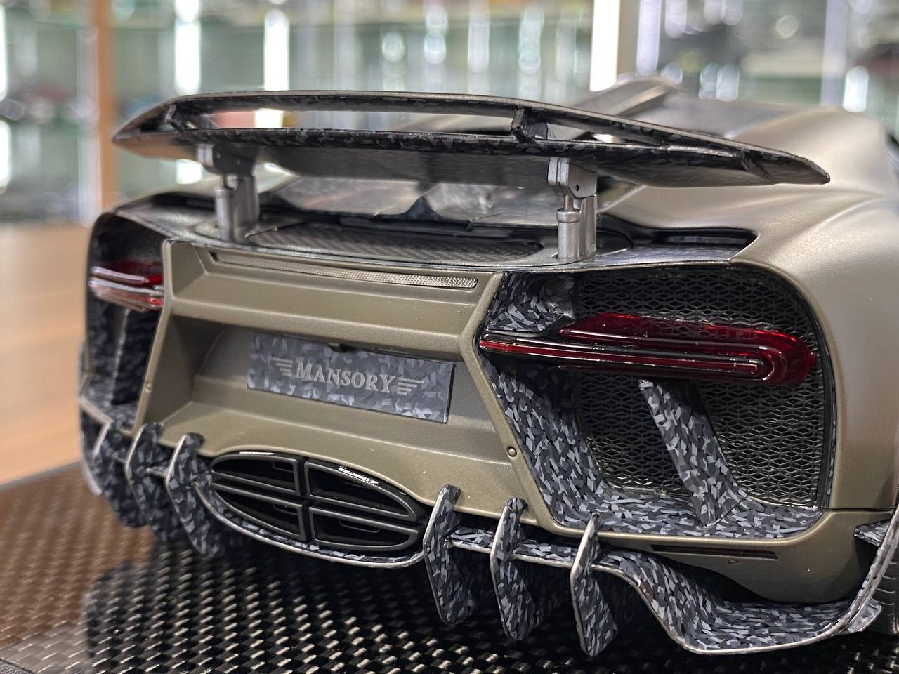 1:18 Resin Bugatti Chiron Centuria MANSORY – Frosted Grey | Timothy & Pierre (Signed by Kourosh MANSORY– Limited 99 pcs )