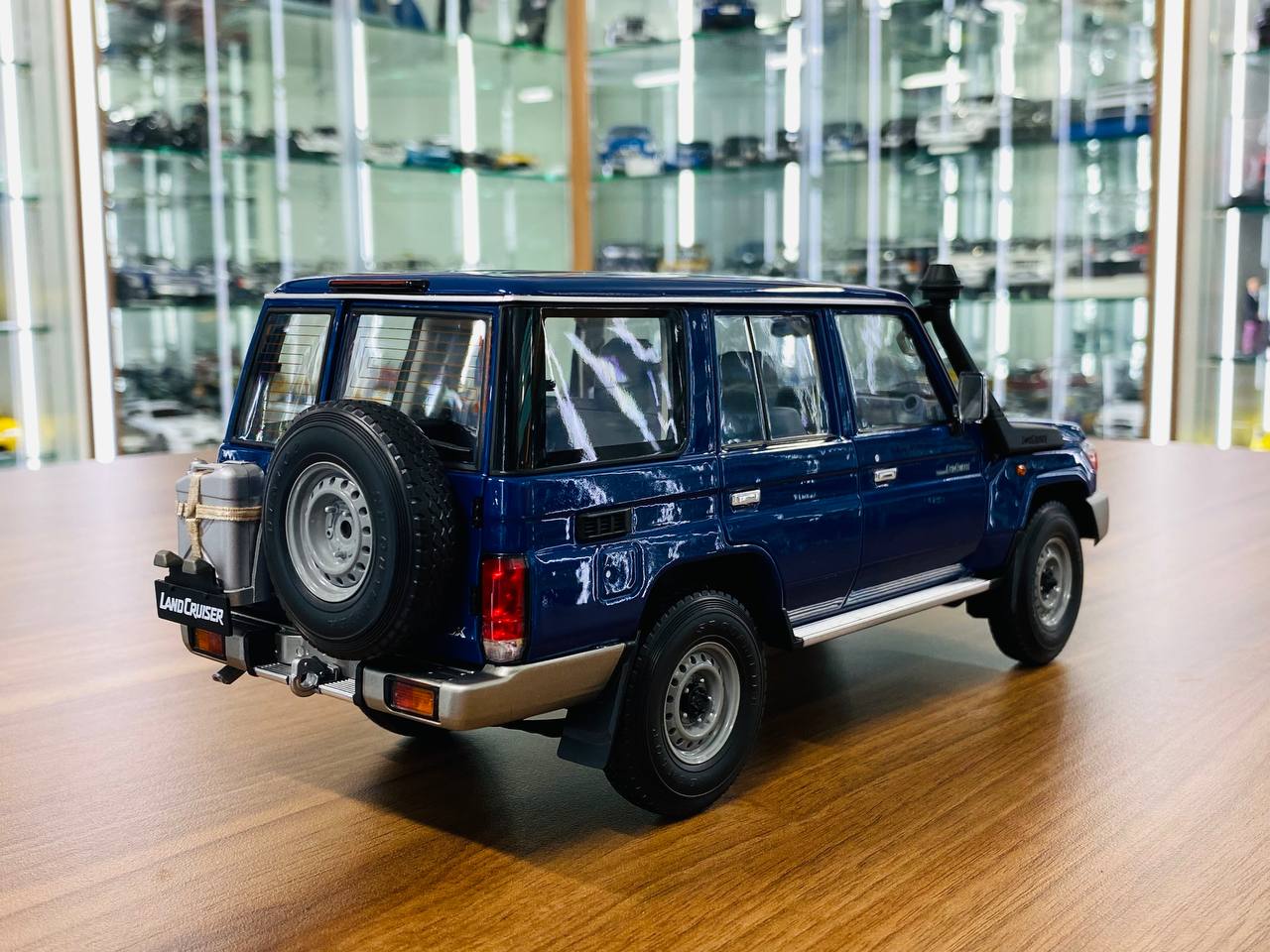 1/18 Diecast Toyota Land Cruiser 76 Blue Almost Real Scale Model Car