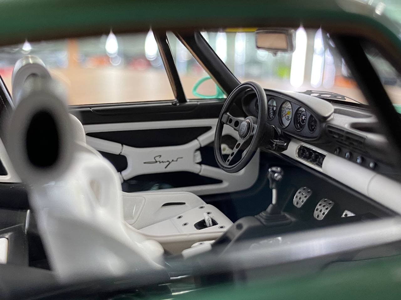 Ivy Models 1/18 Porsche Singer DLS – Tiffany | Resin | Limited to 30 pcs