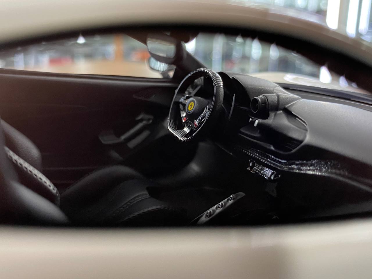 🚨1:18 Resin Model IVY Merit Models Ferrari F8 N-Largo Novitec – Pearl White / G’s Stripe (Limited 99 pcs)