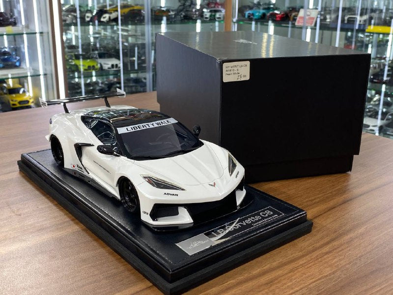 1:18 Resin Model IVY Merit Models Chevrolet Corvette C8 LBWK – Pearl White (Limited 99 pcs – Dubai Collectors)