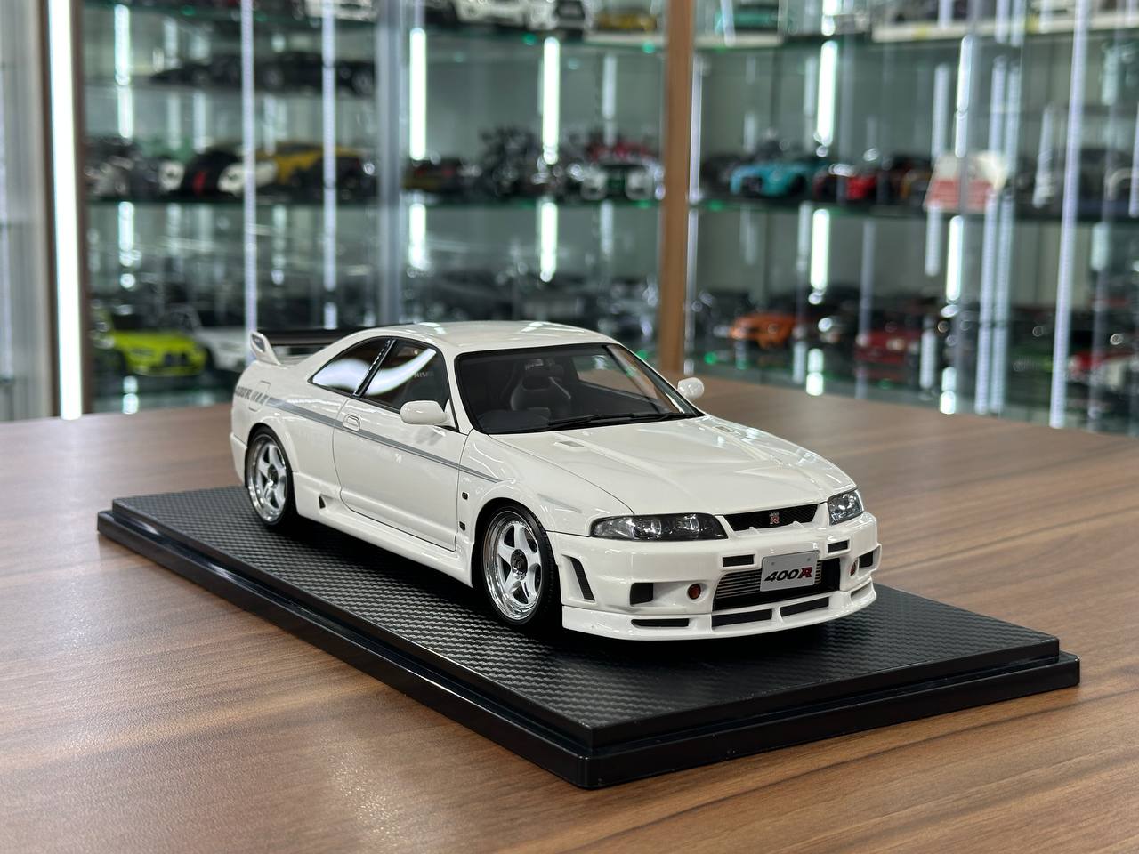 Ignition Model 1/18 Nissan R33 Nismo 400R – White Resin – dturman.com