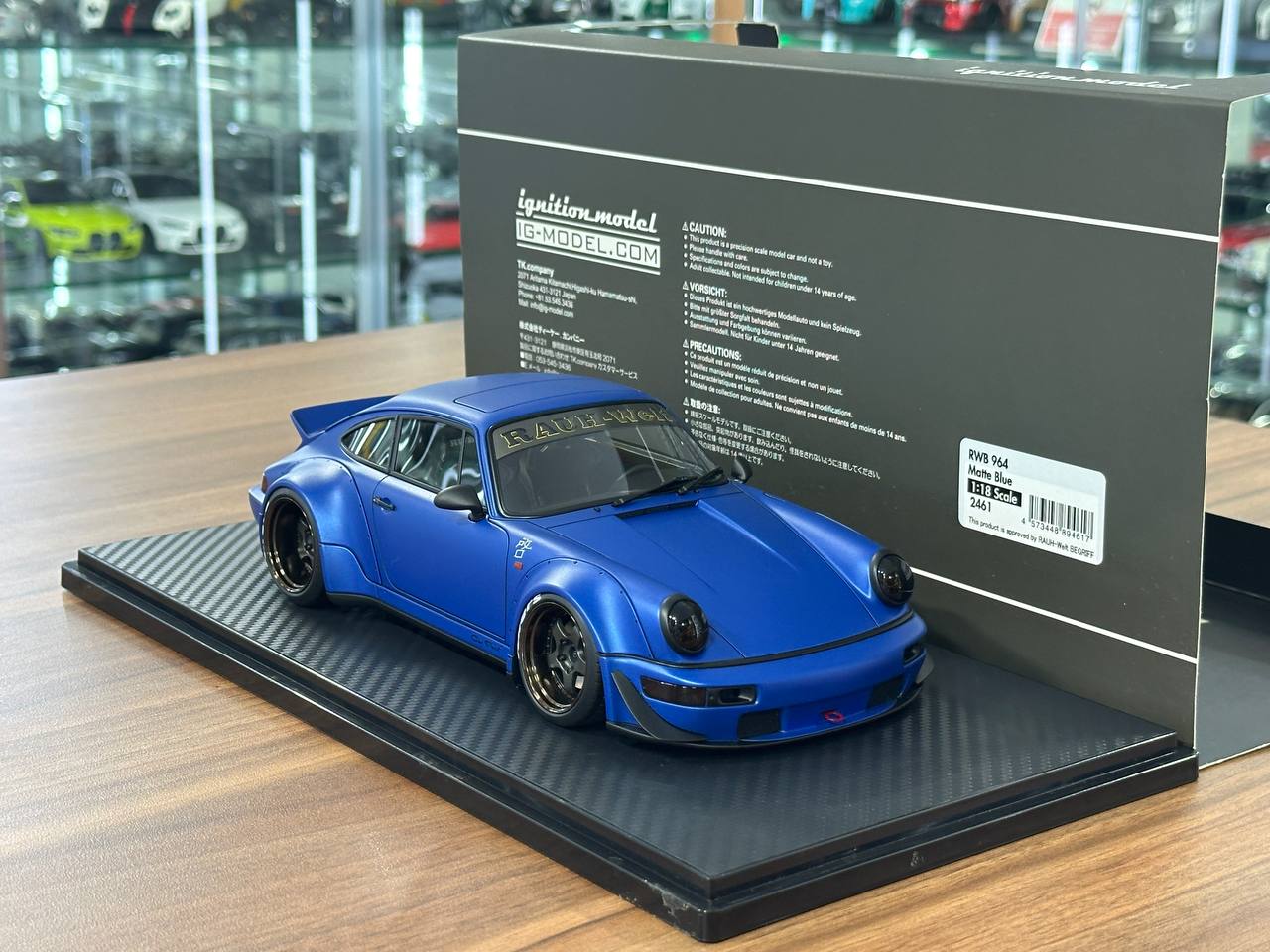 1/18 Resin Ignition Model Porsche 964 RWB – Matte Blue