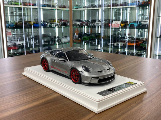 1/18 Resin Porsche 911 S/T (992) by Ivy Models in Silver/Red – Limited 15pcs