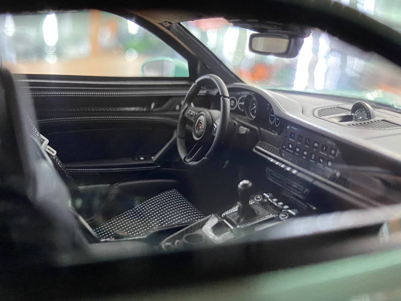 1/18 Resin Porsche 911 S/T (992) by Ivy Models in Pearl Green/ Black – Limited 20 pcs