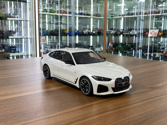 1/18 Resin OttO Mobile BMW i4 M50 White – Limited 999pcs