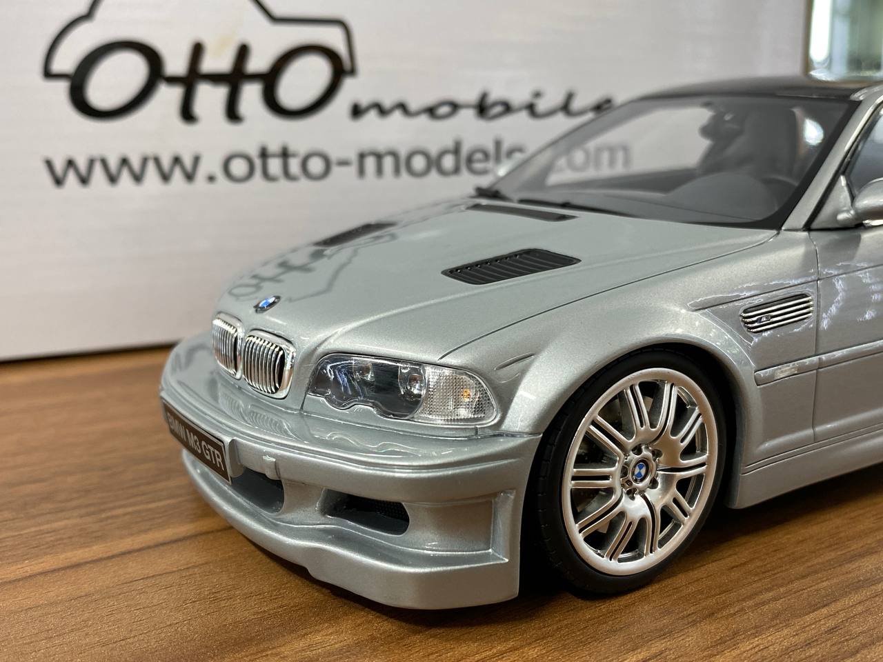 1/18 Resin OttO MobileBMW M3 E46 GTR Street Road Version Silver – Limited 2500pcs
