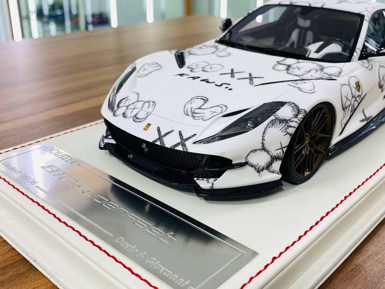 1/18 Resin Model - Davis & Giovanni Ferrari 812 Superfast in Matt White with KAWS Graphic, Limited to 36 Pcs