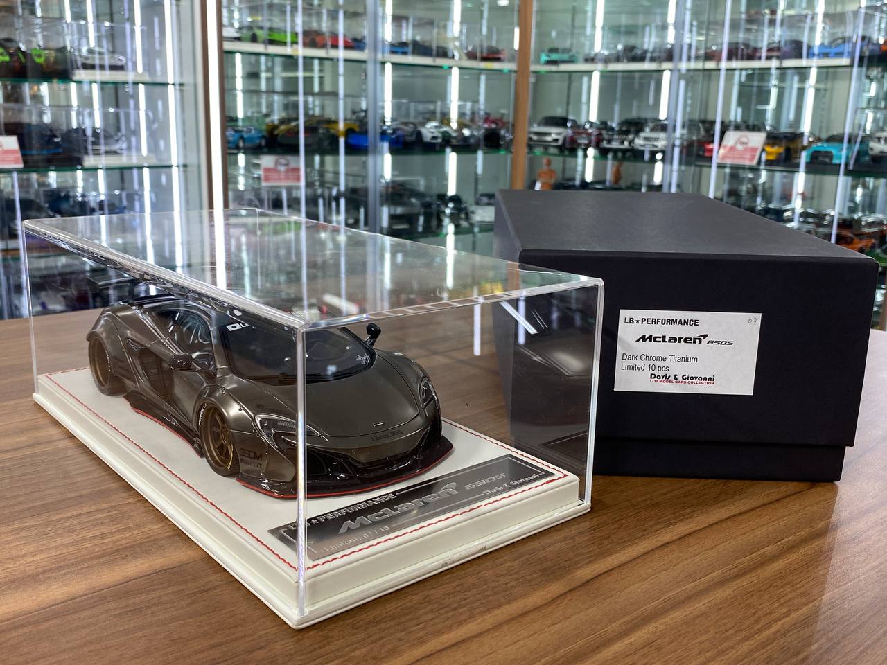 1/18 Resin McLaren 650S Dark Chrome Titanium – Davis & Giovanni Limited 10