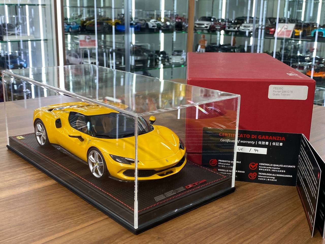 1/18 Resin Ferrari 296 GTB Giallo Tristrato – MR Collection Limited 99 pcs