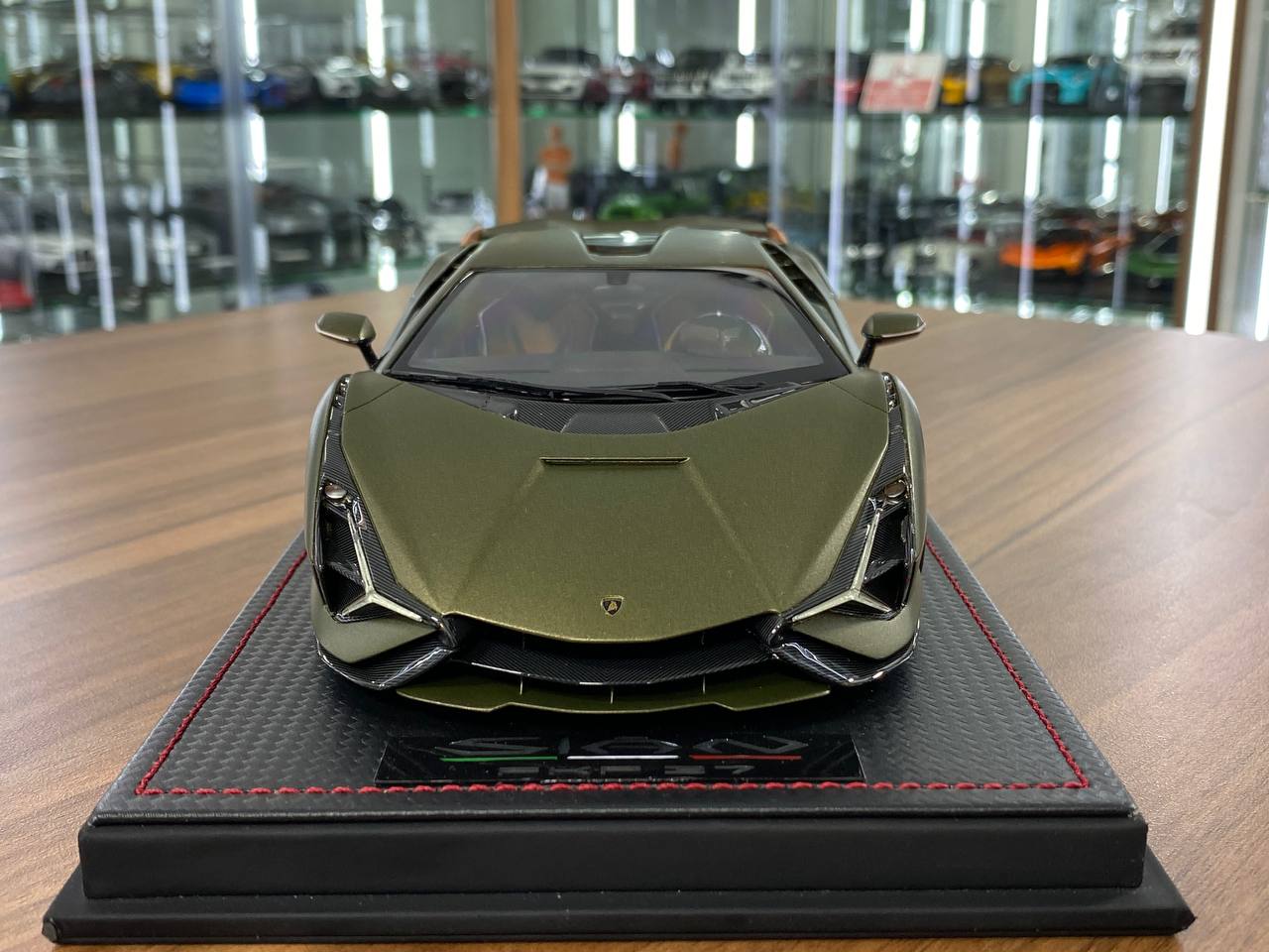 1/18 Resin Lamborghini Sián FKP 37 Verde Gea – MR Collection Limited 399 pcs