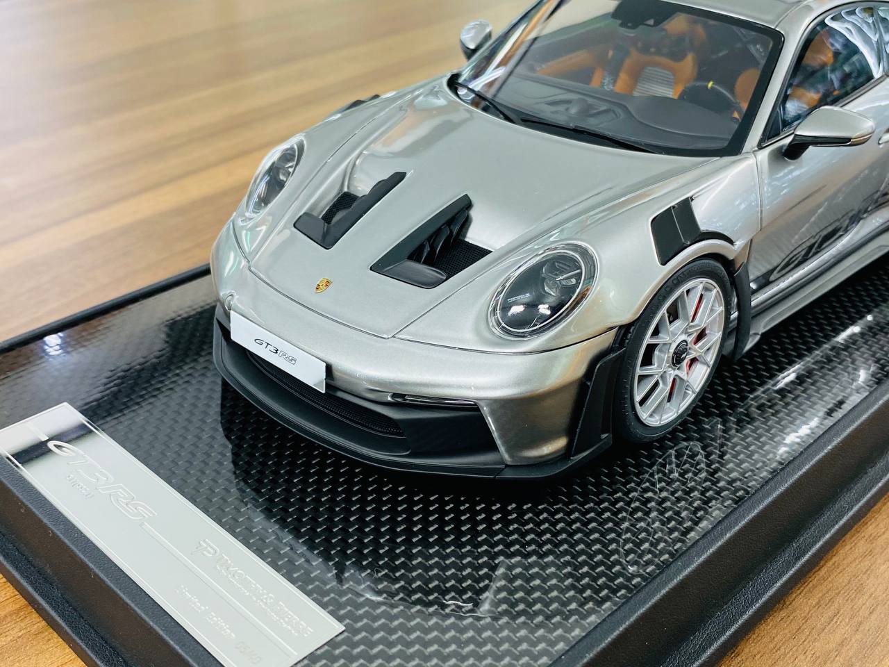 Porsche 911 GT3 RS 992.1 Silver Wheels silver steels by Timothy & Pierre