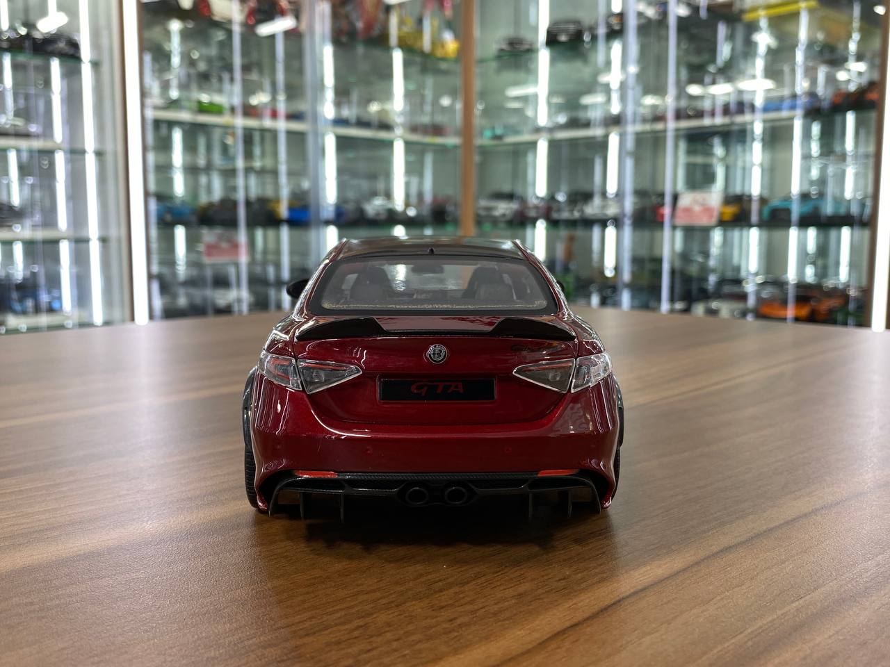 1/18 Diecast Alfa Romeo Giulia GTAm 2020 Dark Red Bburago Model Car