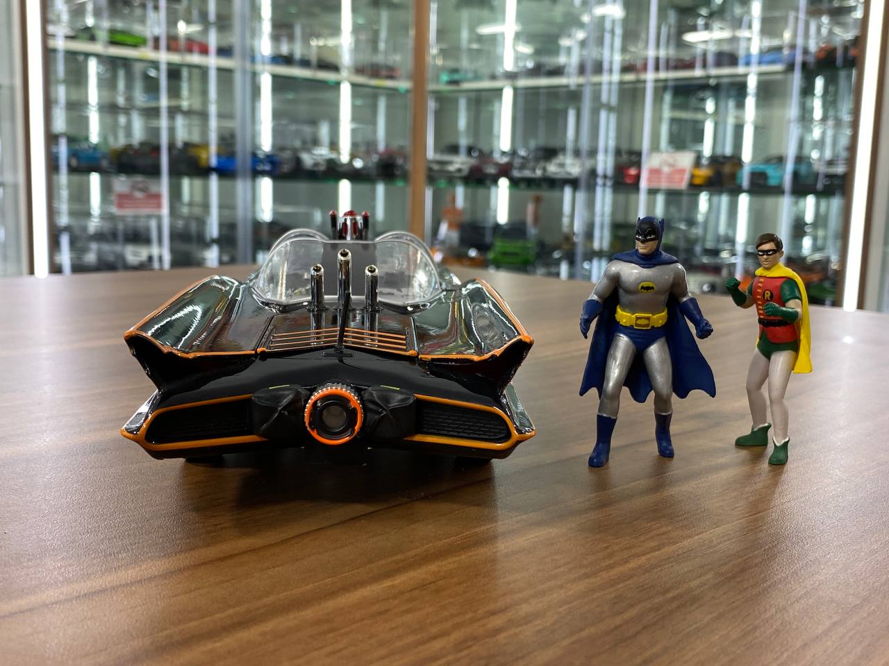 1/18 Diecast Batman Classic TV Series Batmobile 1966 Black