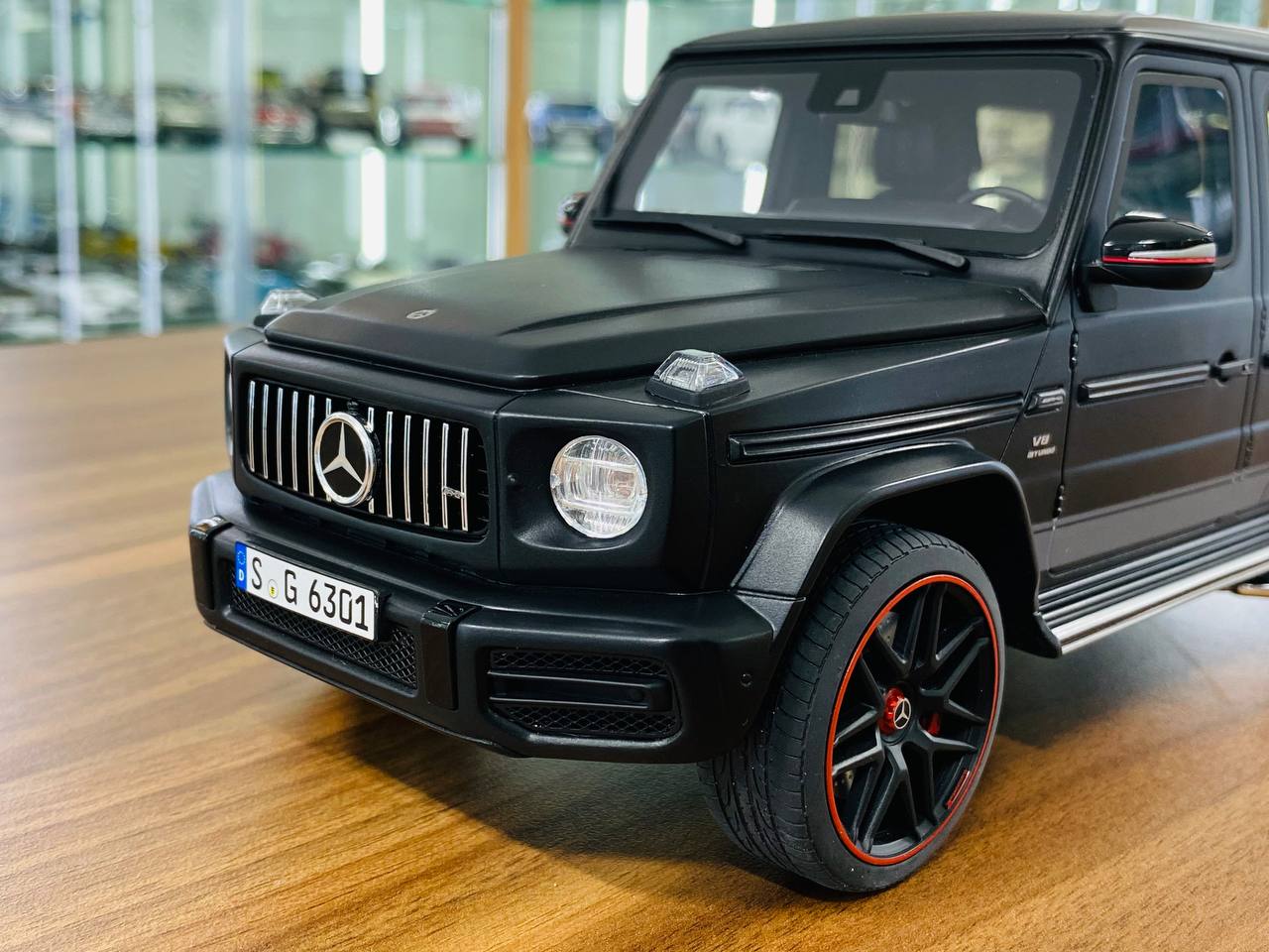 1/18 Resin GT Spirit Mercedes Benz AMG G-63 xffmw Edition Matt Black Limited 888 Pcs