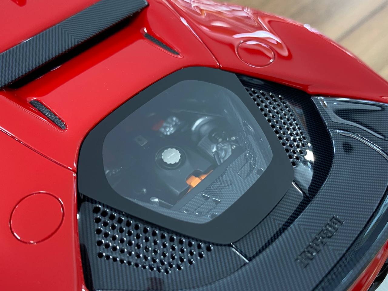 1/18 Resin Ferrari SF90 Stradale Novitec – Davis & Giovanni Rosso Corsa with Black Rims Limited 20 pcs