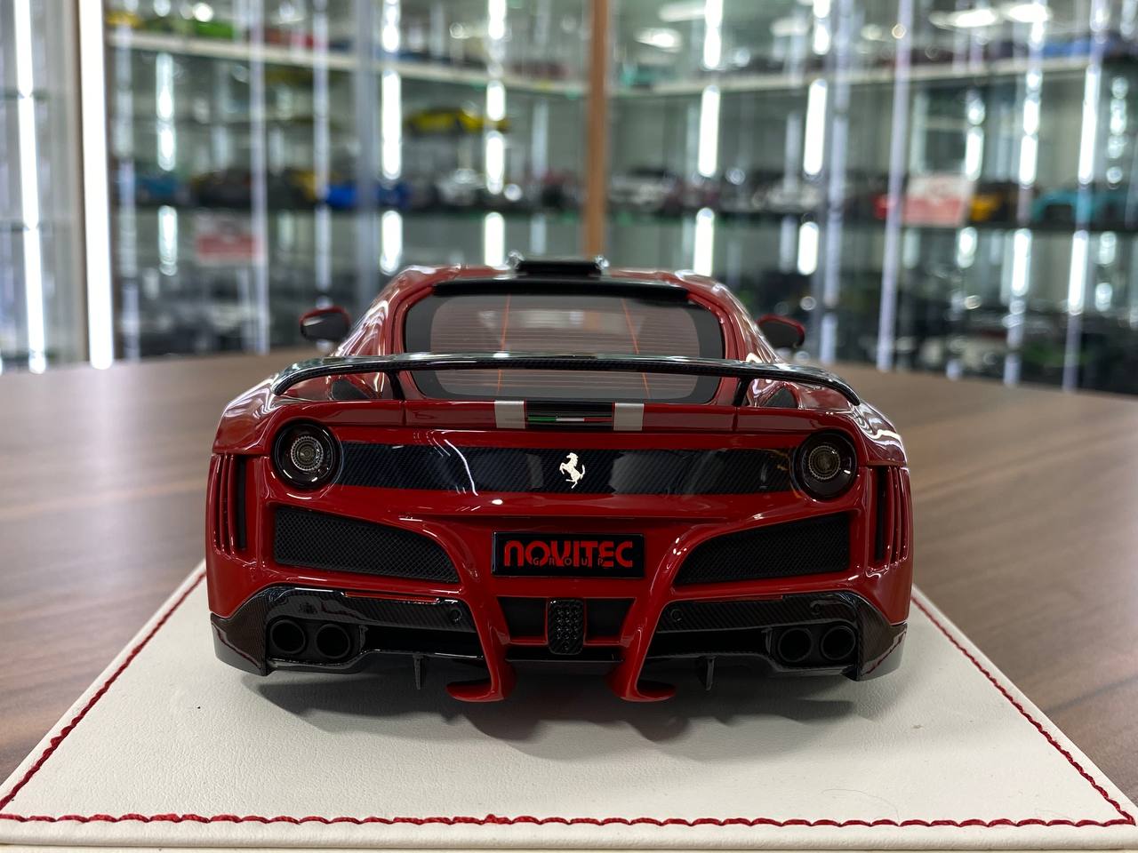 1/18 Resin Ferrari F12 N-Largo S – Davis & Giovanni Rosso Corsa with Black/Silver Stripe Limited 50 pcs