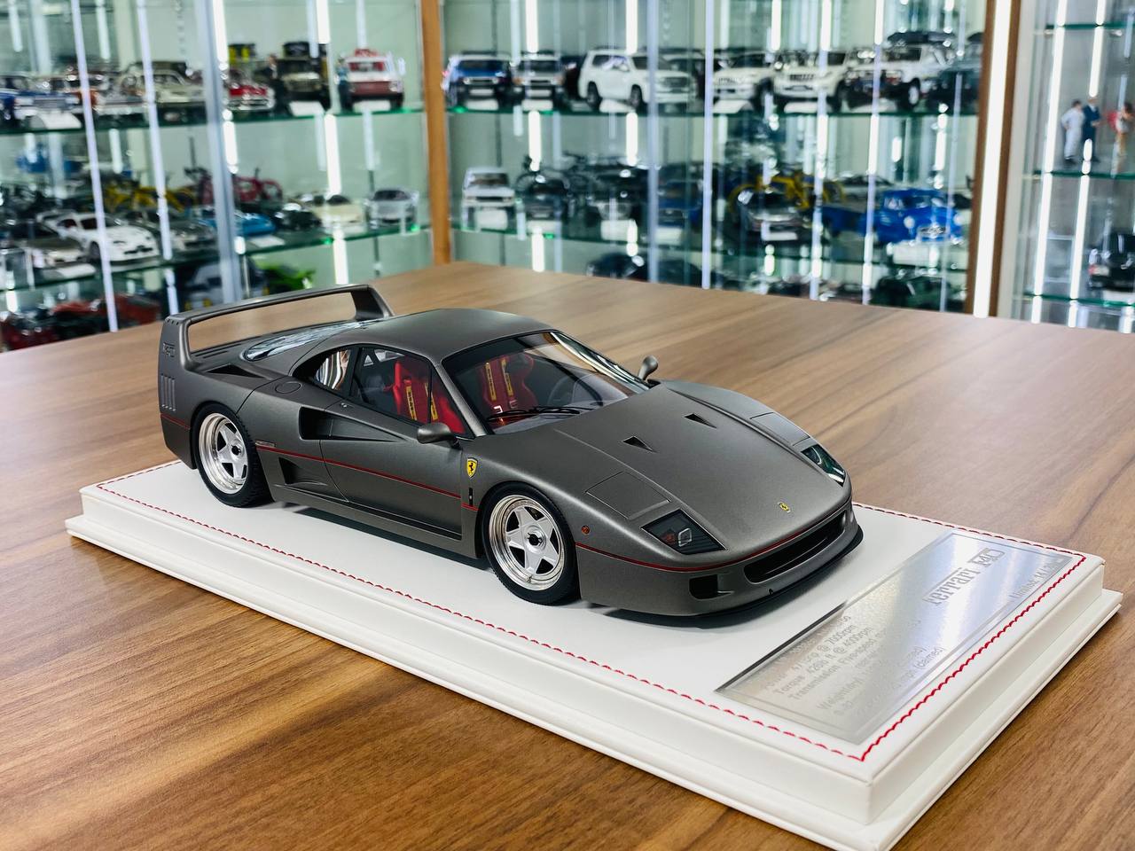 1/18 Resin Model Davis & Giovanni Ferrari F40 Matt Grey Limited to 20 Pcs.