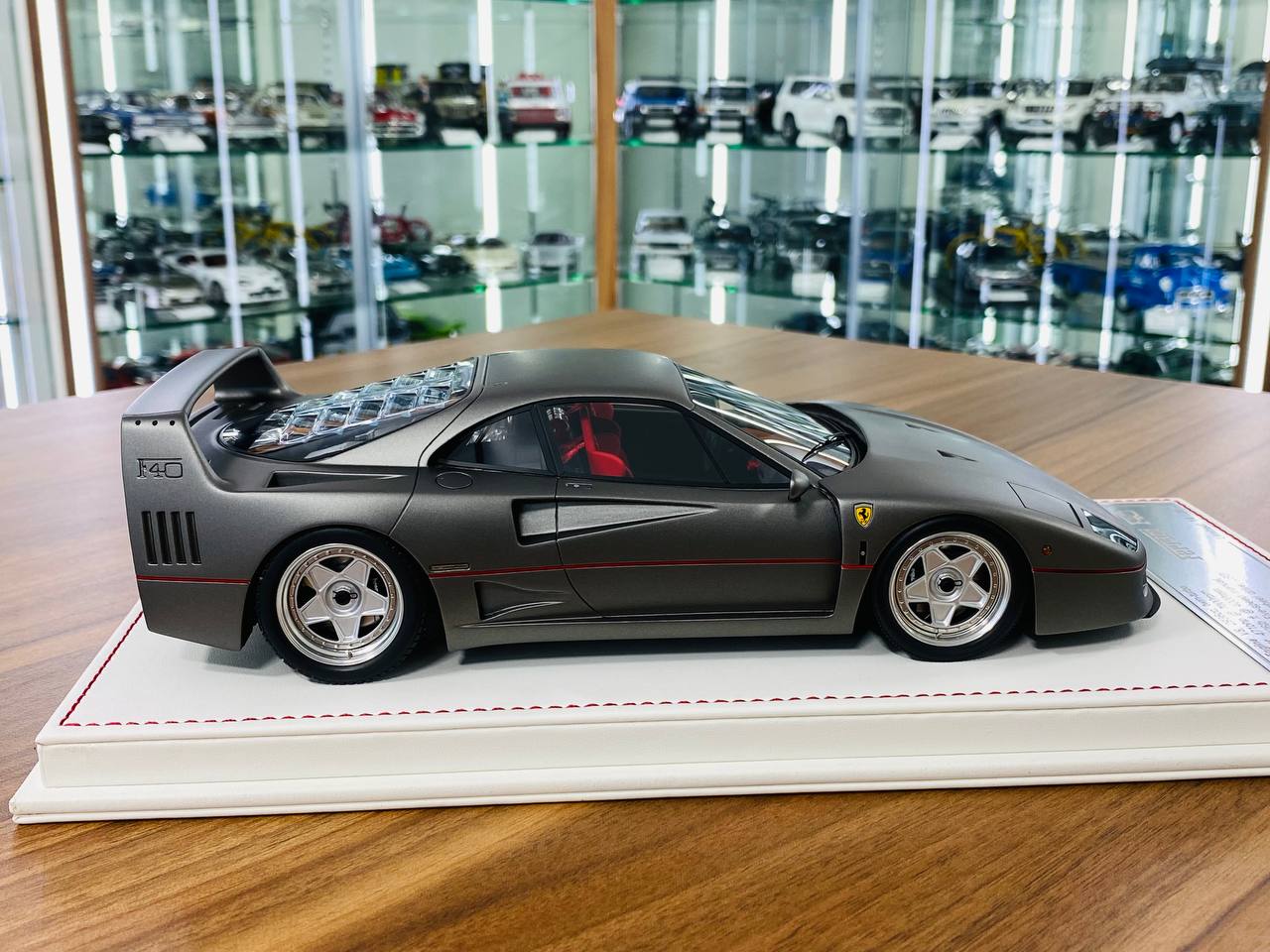 1/18 Resin Model Davis & Giovanni Ferrari F40 Matt Grey Limited to 20 Pcs.