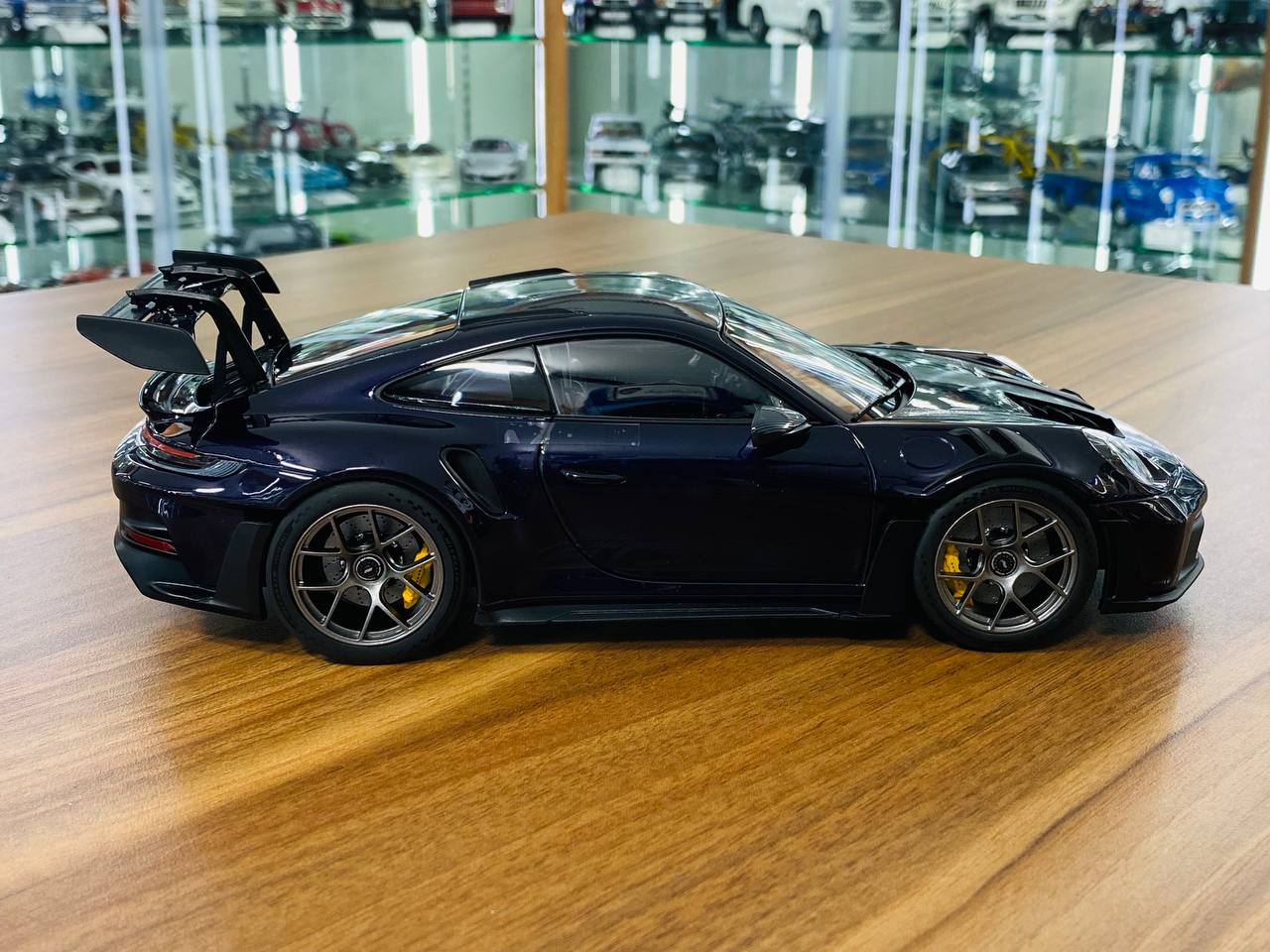 1/18 Diecast - Norev Porsche 911 (992) GT3 RS Weissach Package (2022) in PTS Viola Metallic, Limited to 504 Pieces