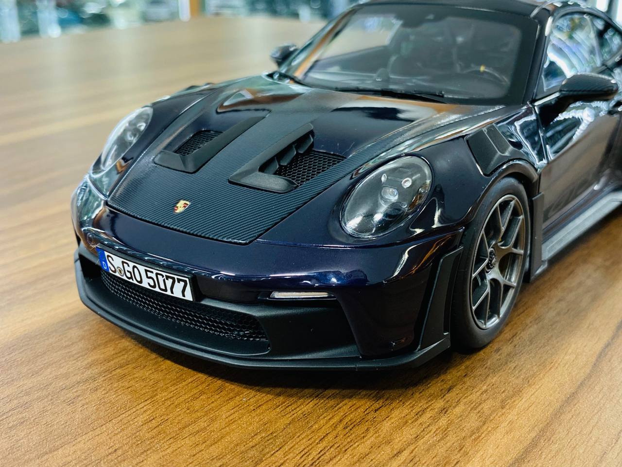 1/18 Diecast - Norev Porsche 911 (992) GT3 RS Weissach Package (2022) in PTS Viola Metallic, Limited to 504 Pieces