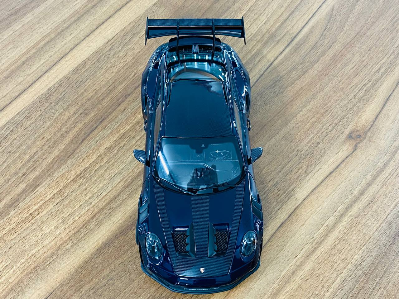 1/18 Diecast - Norev Porsche 911 (992) GT3 RS Weissach Package (2022) in PTS Viola Metallic, Limited to 504 Pieces