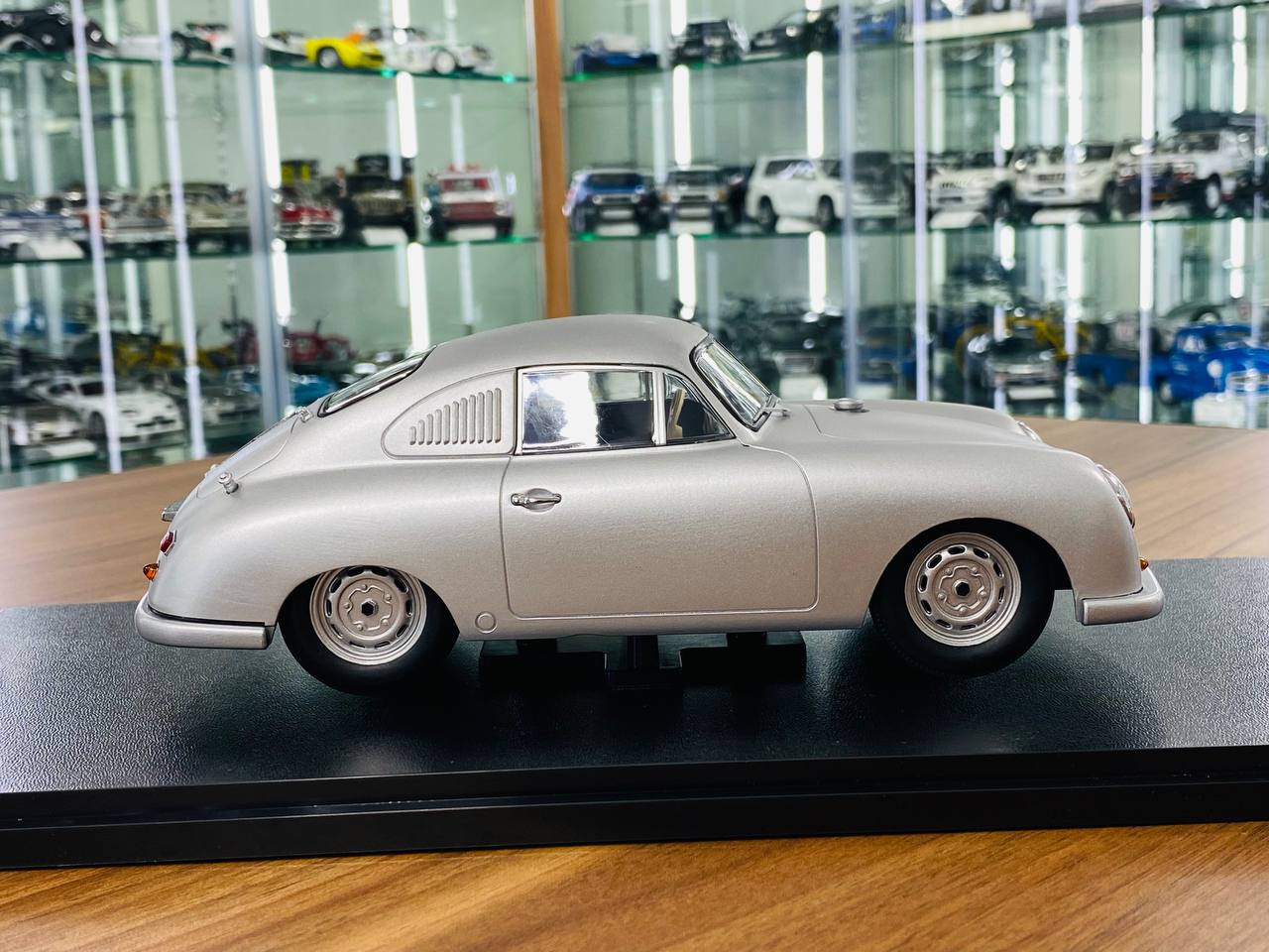 1/18 WERK83 Porsche 356 SL 1951 Silver Model Car