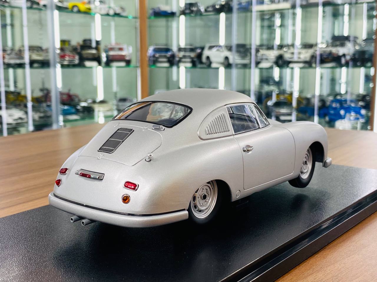1/18 WERK83 Porsche 356 SL 1951 Silver Model Car