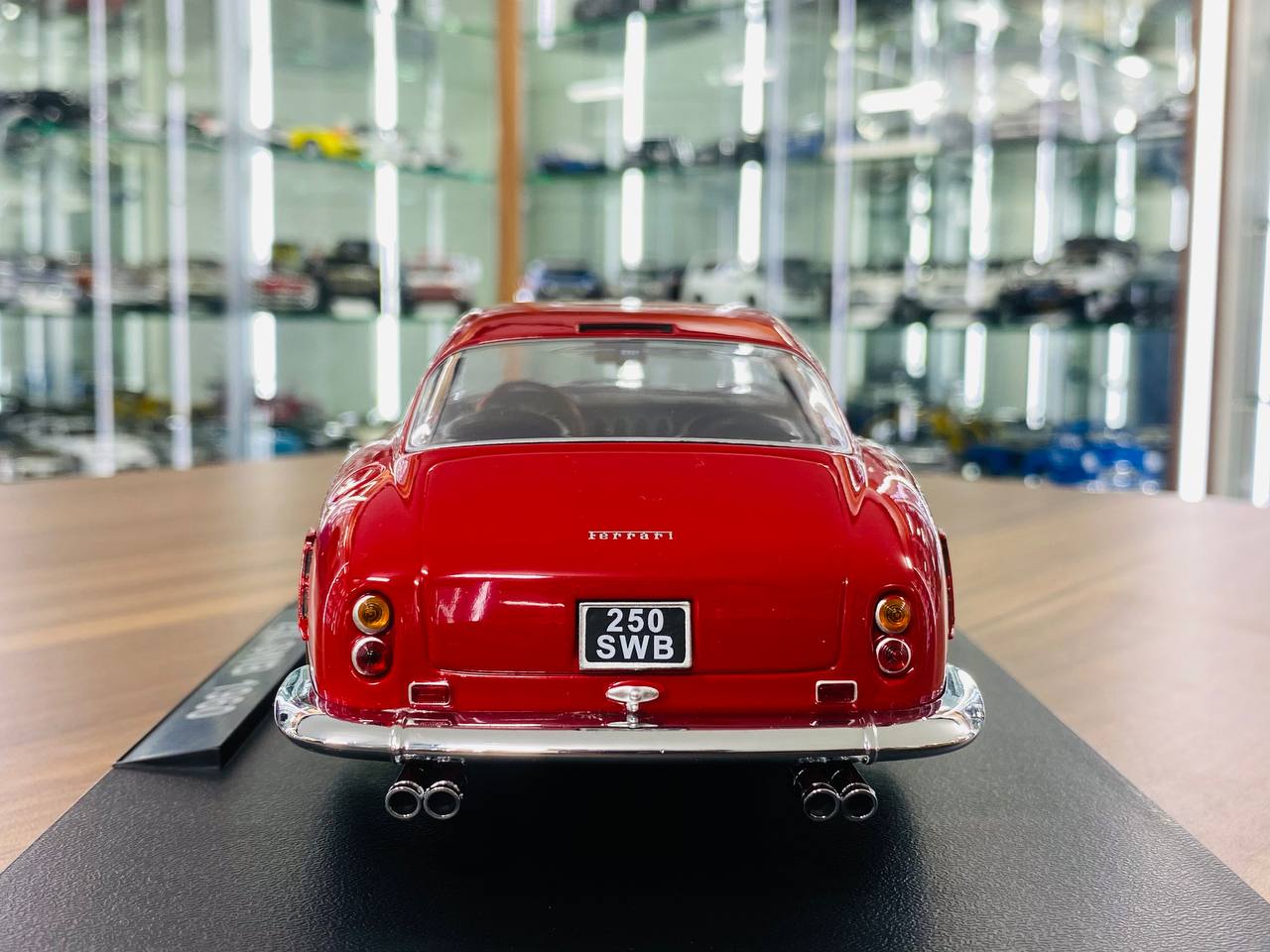 1/18 Ferrari 250 SWB 1960 Red by KK-Scale