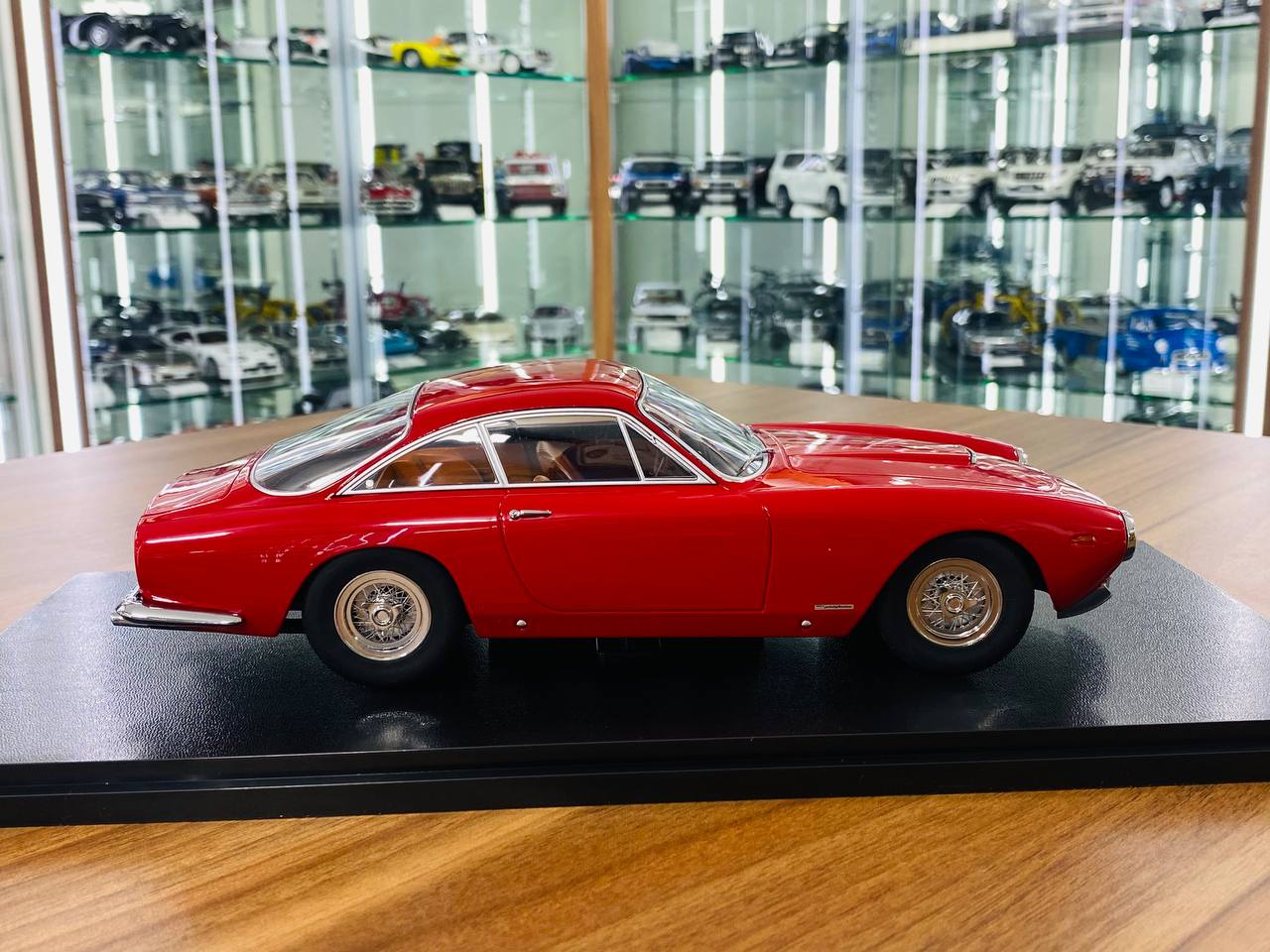 1/18 Ferrari 250 GT Lusso 1962 Red by KK-Scale