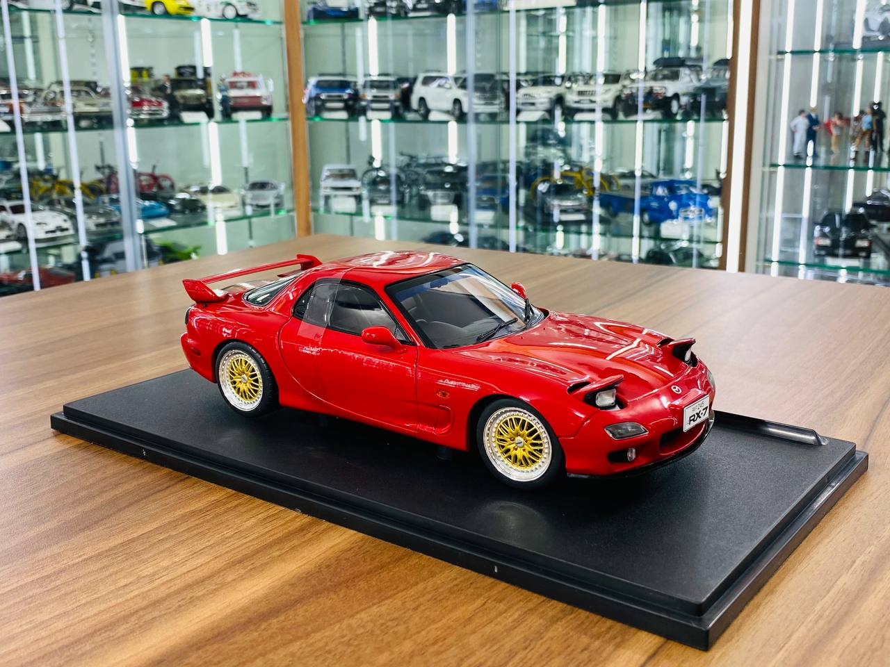 Solido Mazda RX7 Type RS (FD35) 1/18 Diecast Red –