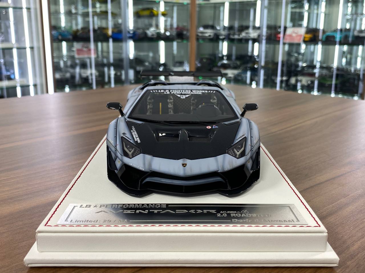 1/18 Resin Lamborghini Aventador LP 720-4 Roadster LBWK – Davis & Giovanni Matt Grey Zero Fighter Limited 36 pcs
