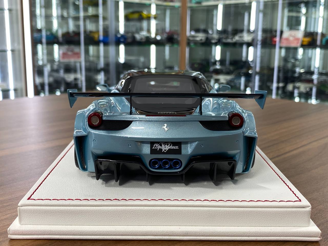1/18 Resin Ferrari 458 GT LB Works – Davis & Giovanni AZZURRO THETYS with Carbon Roof Limited 8 pcs