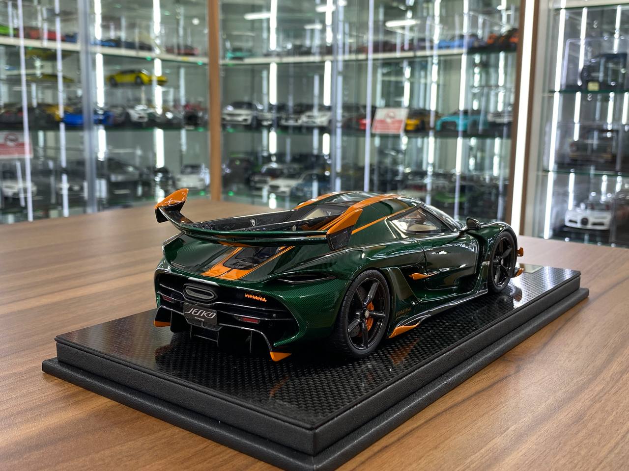 1/18 Resin Koenigsegg Jesko – FrontiArt Green Tinted Carbon - Limited 199 pcs