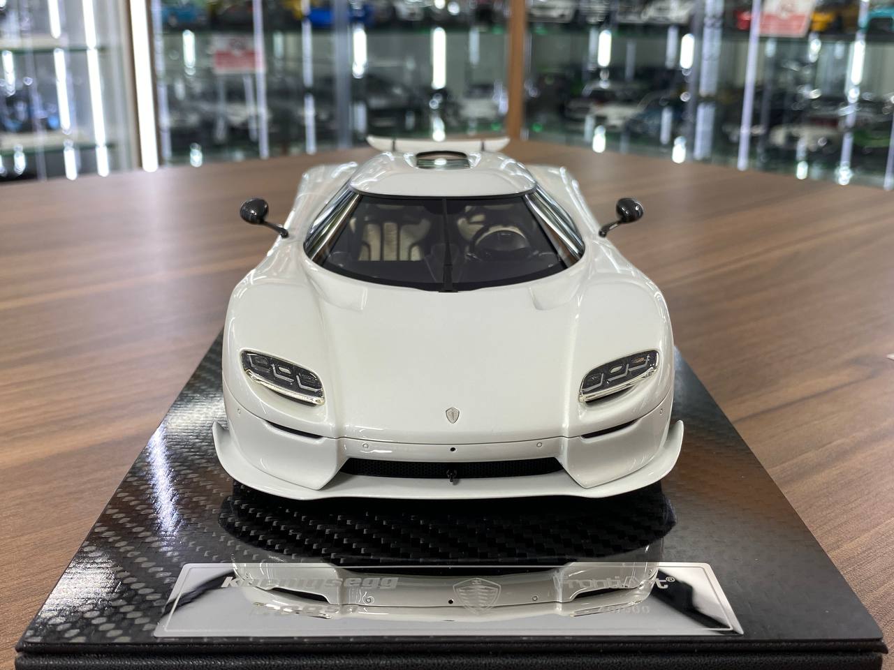 1/18 Resin Koenigsegg CC850 – FrontiArt Crystal White - Limited 500 pcs