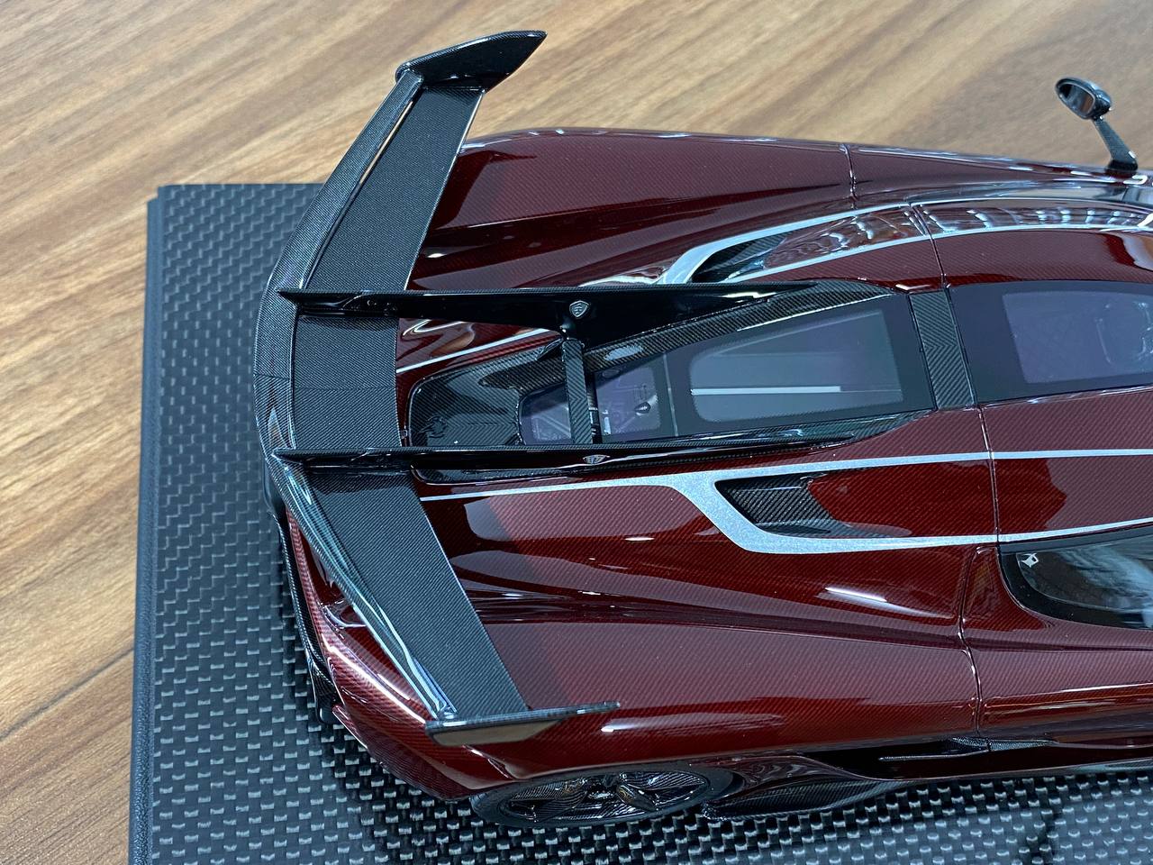 1/18 Resin Koenigsegg Jesko – FrontiArt Red Tinted Carbon - Limited 199 pcs