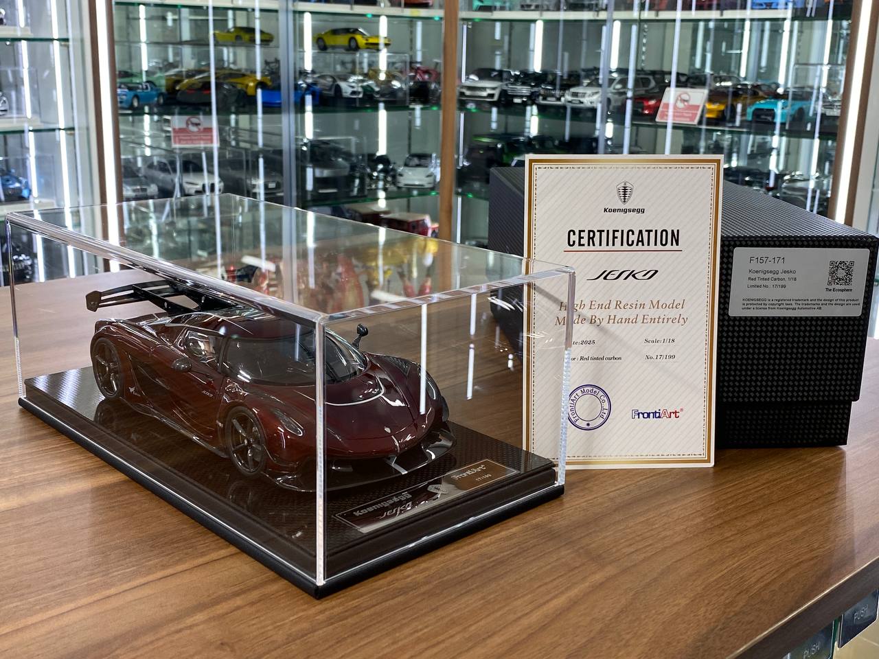 1/18 Resin Koenigsegg Jesko – FrontiArt Red Tinted Carbon = Limited 199 pcs