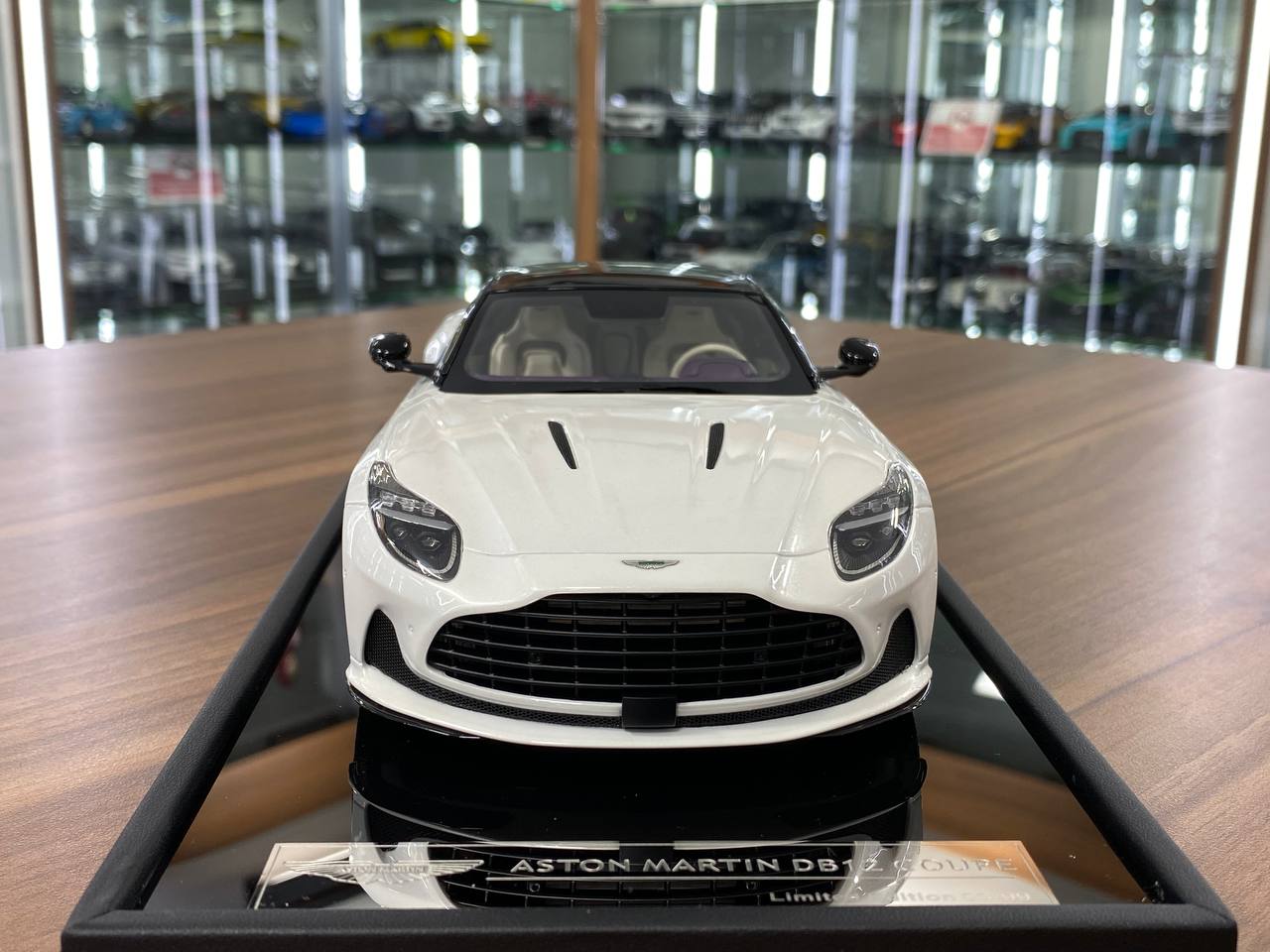 1/18 Resin Aston Martin DB12 Coupe – MotorHelix Zenith White  Limited 99 Pcs