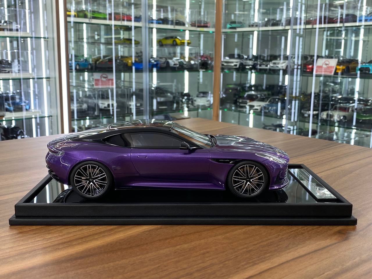 1/18 Resin Aston Martin DB12 Coupe – MotorHelix Digital Violet - Limited 99pcs