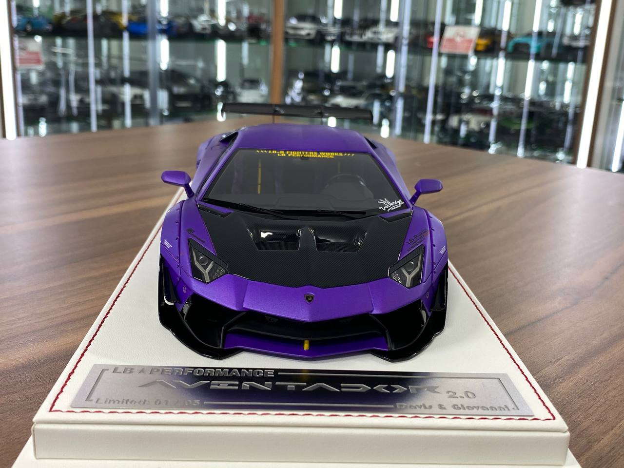1/18 Resin Lamborghini AVENTADOR 2.0 LB Performance by Davis & Giovanni Matt Metallic Purple w / Zero Fighter decals
