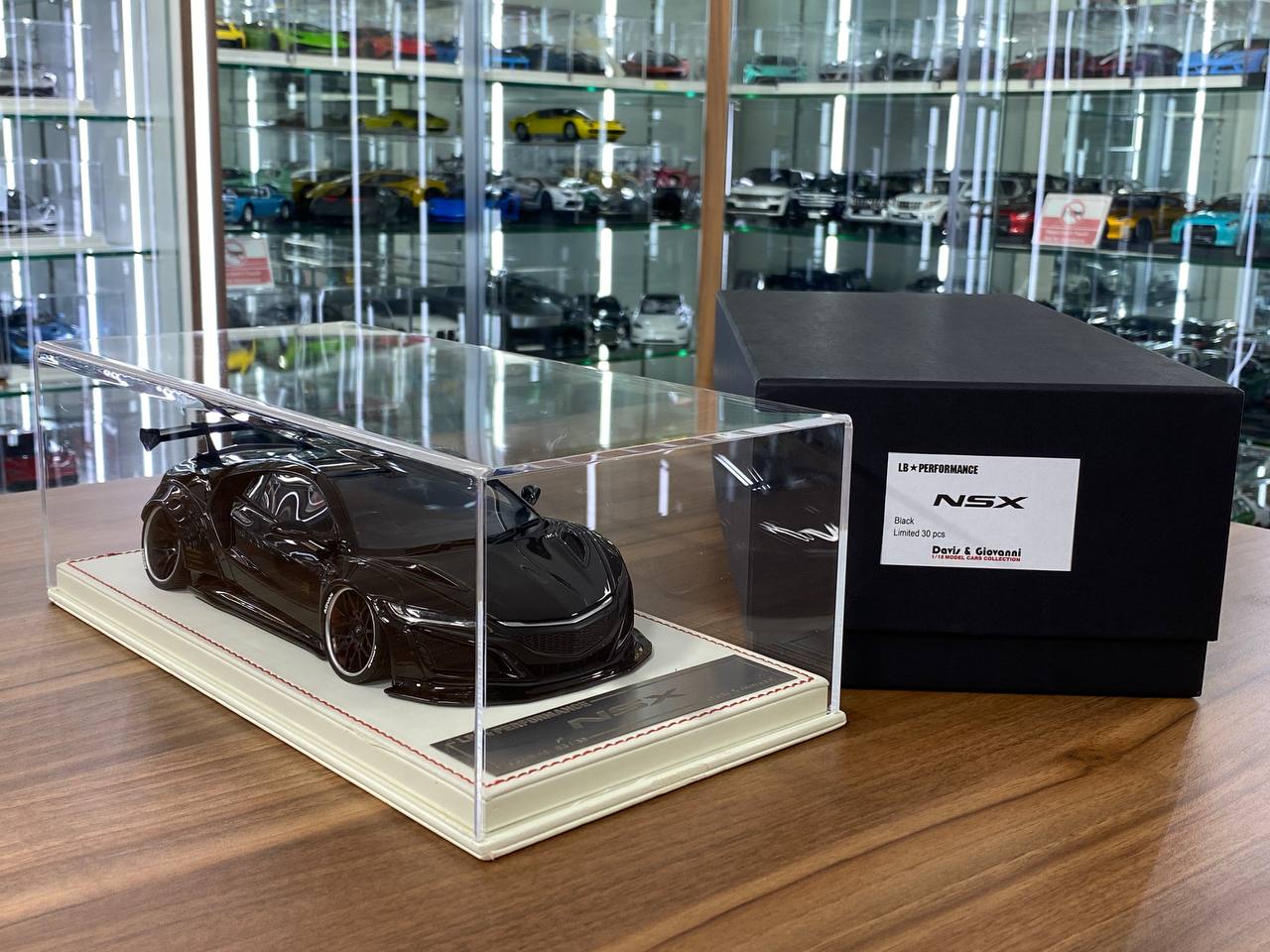 1/18 Resin LB* Performance NSX by Davis & Giovanni in black Limited- 30 pcs