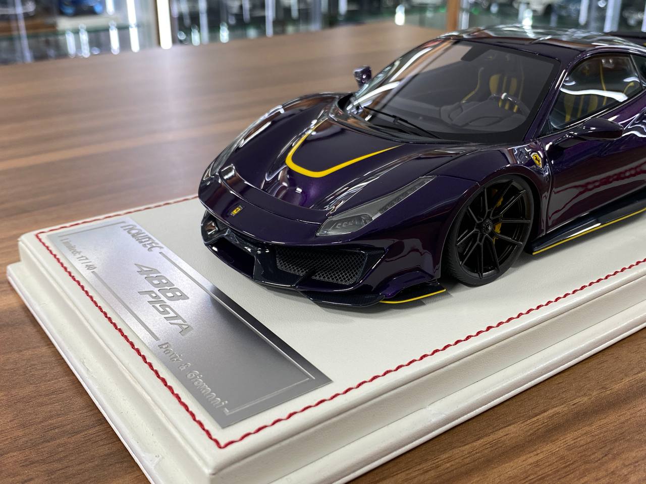1/18 Resin Ferrari 488 PISTA novitec by Davis & Giovanni in Vietallic purple, yellow stripes Limited- 30 pcs