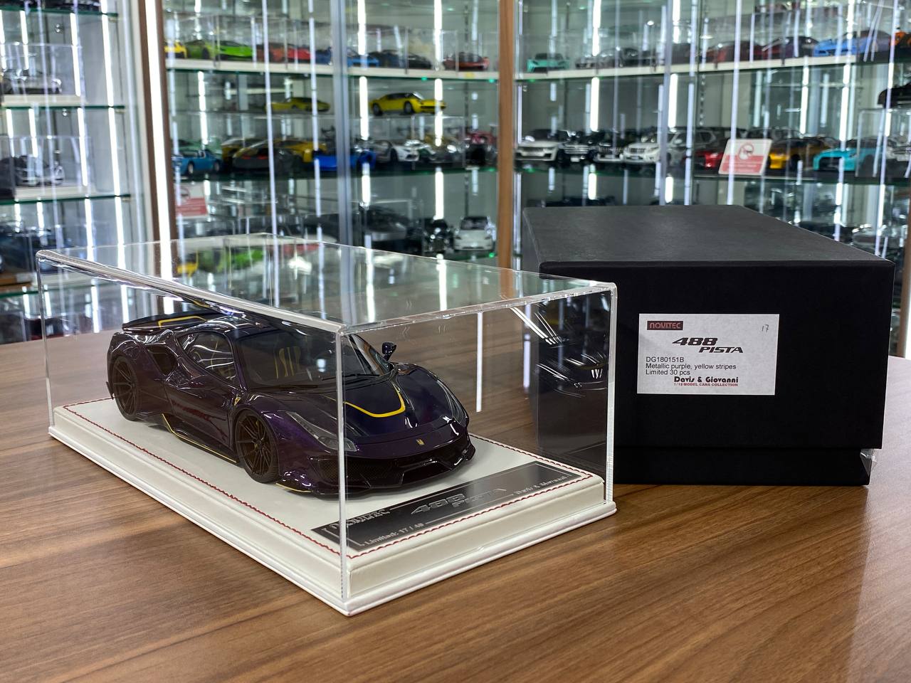 1/18 Resin Ferrari 488 PISTA novitec by Davis & Giovanni in Vietallic purple, yellow stripes Limited- 30 pcs
