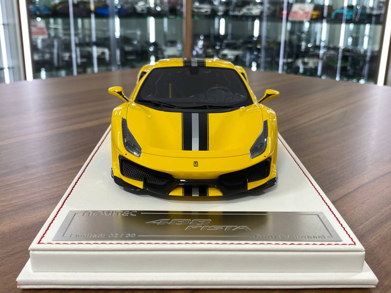 1/18 Resin Ferrari 488 PISTA Novitec by Davis & Giovanni in Giallo Modena, silver/black stripe Limited- 30 pcs